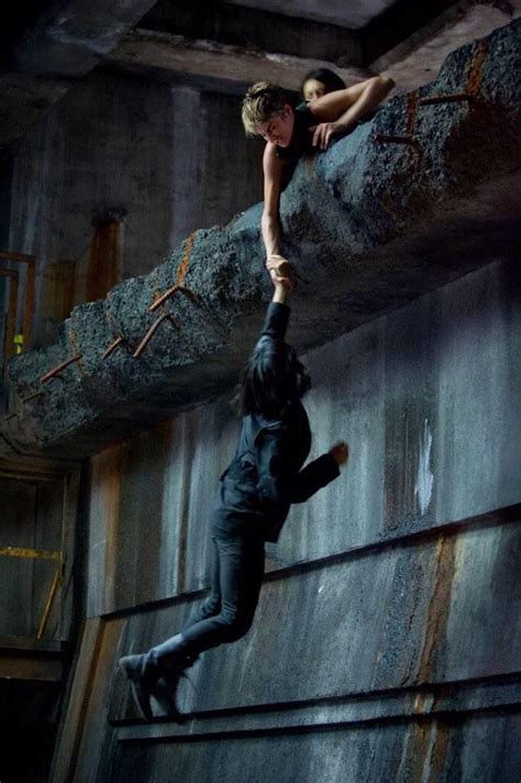 Insurgent New Still Divergent Photo 38069076 Fanpop