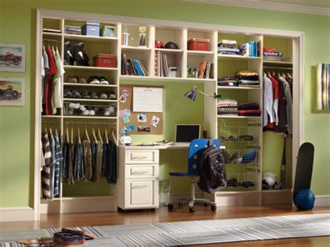 A professional service is different from an organizer system, which includes shelving, boxes and more to keep it clean and free of clutter. Children's Closet Organization - House Plans and More