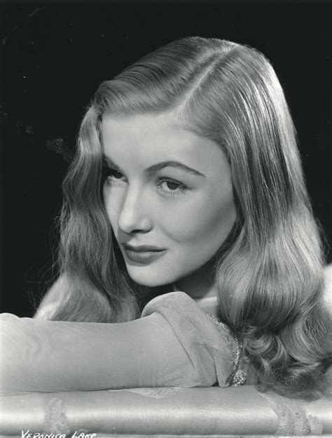 Veronica Lake She Had The Best Hair In Hollywood Veronica Lake Veronica Old Hollywood