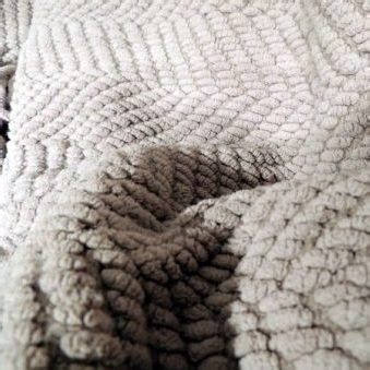 A Weighted Blanket that Stays Cool? How to Know if It’ll Be Too Hot for You