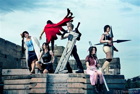 Amazing Final Fantasy Ffvii Cosplay Team