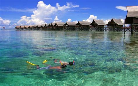 Ferry schedules vary, but you shouldn't need to wait longer than 40 minutes. PaRaDiSe IsLaNd: Pangkor Island