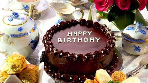 Happy Birthday Chocolate Cake Happy Birthday Cakes Beautiful Cakes
