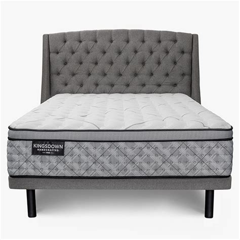 It stays firm, and i only flip it out of habit when i'm having trouble. Sealy Posture Royale Sleeper Sofa Mattress | www.resnooze.com