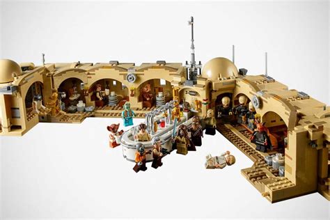 Lego Releases Official Details Of Lego 75290 Star Wars Mos Eisley Cantina Set Shouts