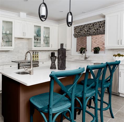 5 photo galleries showcasing kitchen island seating for 2 people, 3, 4, 5, 6 and 8 people. Kitchen Island and Chairs, Furniture, Spray Paint Projects ...