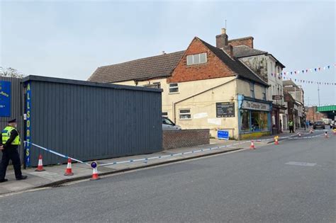 Salisbury Fisherton Street Cordon Attempted Murder Arrest After Car