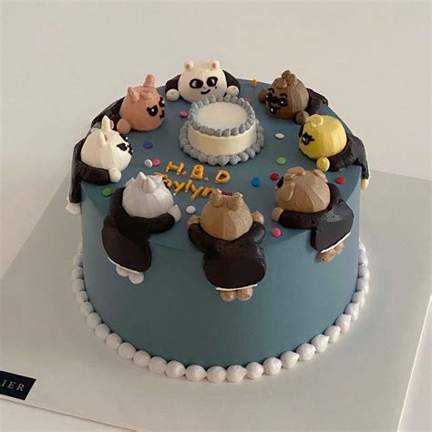 Stray kids minimalist birthday cake Торт на день рождения