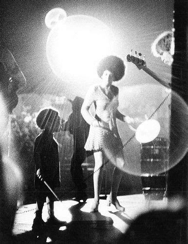 Minnie Riperton And Her Son Marc Rudolph Minnie Riperton Maya Rudolph Music Images Rhythm