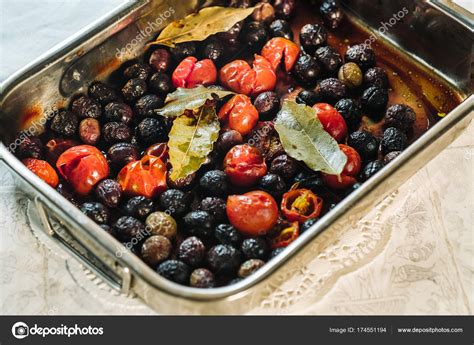 Cooked Black Olives — Stock Photo © Sabinoparente 174551194