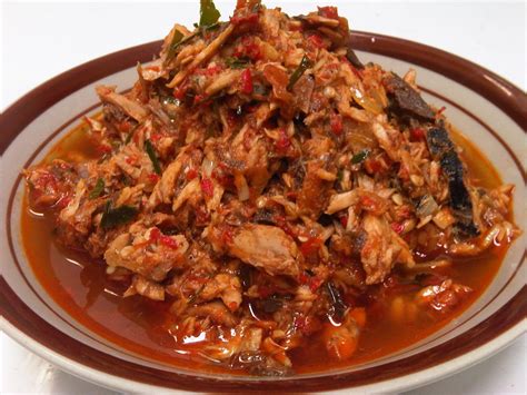Ingin memasak ikan tongkol dengan mudah dan rasa lezat? mari bereksperimen di dapur: Resep Ikan Tongkol Suwir Pedas