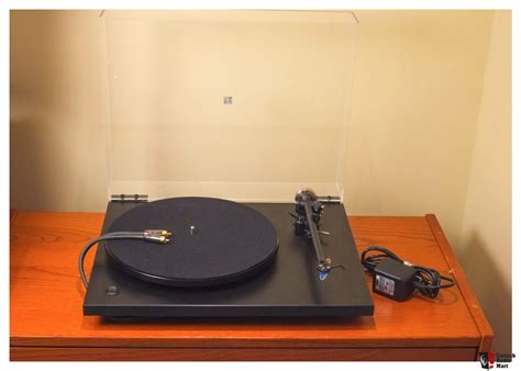 Rega P3 24 Turntable With Groove Tracer Sub Platter Upgrade Photo