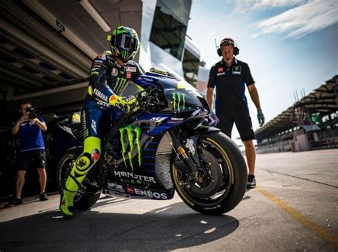 Le più belle foto della pallavolista, nata un mese prima di valentino rossi e ancora assai apprezzabile. Valentino Rossi: Termine in Jerez, Le Mans und Mugello ...