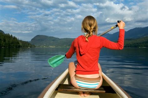 Fall In Love With Nature How A Red Canoe Made Me Do It Chatelaine