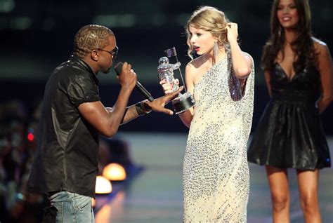 Kanye West Didnt Mean To Apologize To Taylor Swift After Mtv Award Incident