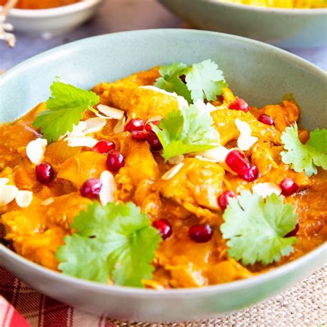 Give your sunday night chook a new starring role. Leftover Chicken Curry Recipe | Fuss Free Flavours