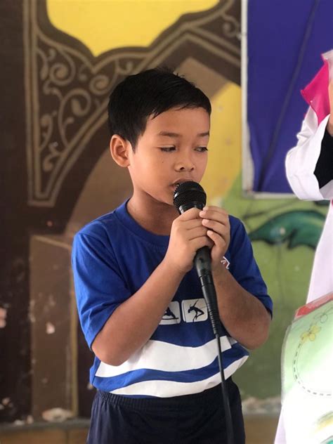 Pelajar akan mempunyai lagu wajib perhimpunan mingguan sekolah yang baru bermula dari tarikh 22 mei 2017. Sekolah Kebangsaan Taman Putra Perdana: Laporan ...