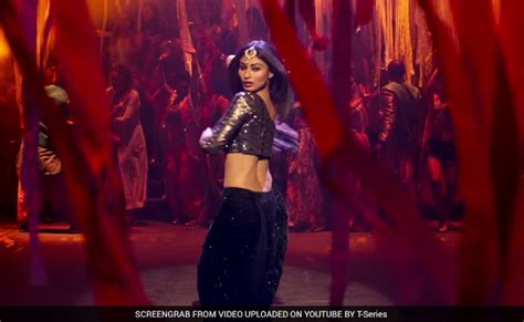 Mouni Roy Are Ready To Make A Bang On The Big Screen Watch The This Video बड़े पर्दे पर धमाल