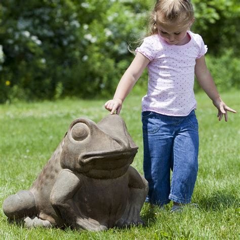 Campania International Giant Frog Garden Statue Garden Frog Statue