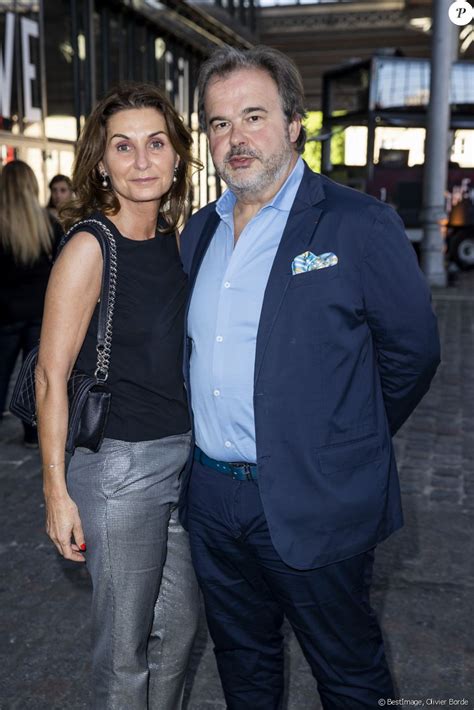 Si sa femme a été invitée, c'est parce qu'il est conseiller d'etat. Pierre Hermé et sa femme Valérie - Jam Capsule ...
