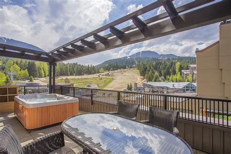 Sundial Hotel Updated 2022 Prices And Reviews Whistler British Columbia