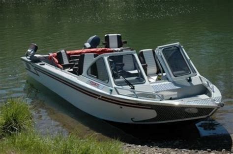 Research 2012 Fish Rite Boats Explorer 20 On