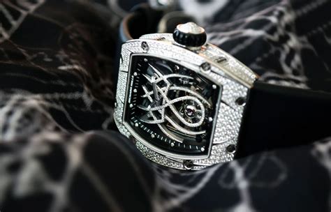 Richard mille limitierte richard mille uhr gehäuse reise kiste. These 22 Richard Mille watches you need to know & Prices ...