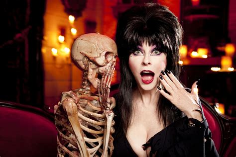 Hình nền x px nữ diễn viên Babes Ngực Brunette Sự phân chia tối Elvira mắt