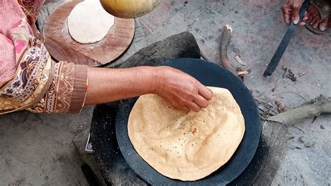 Roti Prepared By Pakistani Village Women Living Village Life Routines