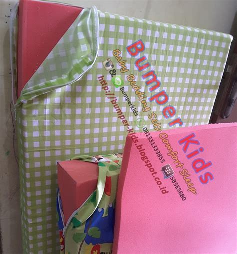 Karena dikhususkan untuk bayi, disarankan memilih box bayi yang tidak memiliki pintu tarik atau justru bagian samping yang bisa dibuka. Terjual KASUR BAYI , KELAMBU BAYI , BUMPER SET BAYI ...
