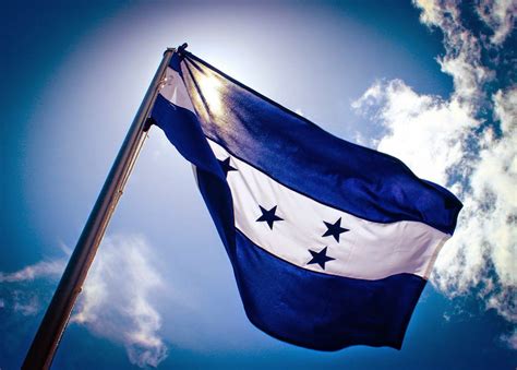 Resultado De Imagen Para Mapa Escudo Nacional Y Bandera De Honduras