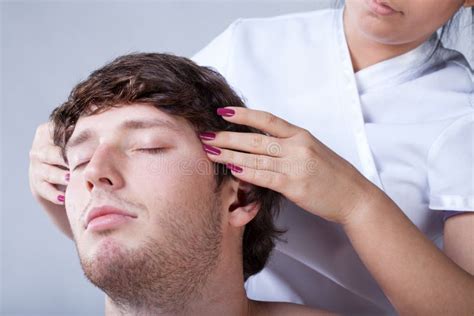 Man Having Temples Massage Stock Image Image Of Salon 38626237