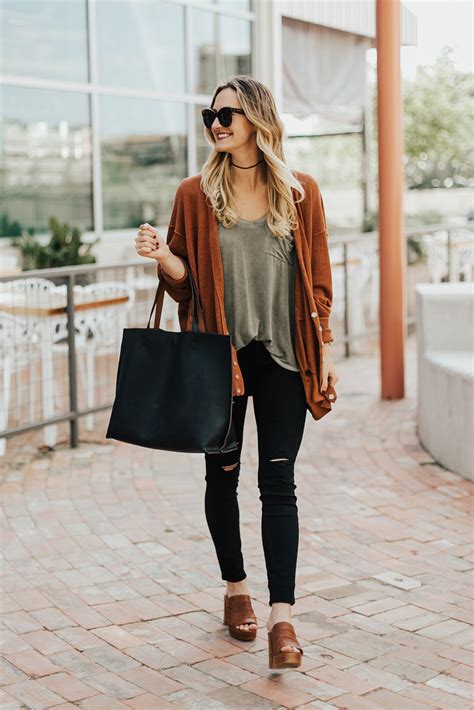 cozy weekend layers livvyland austin fashion and style blogger