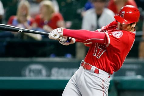 Angels Shohei Ohtani Steps Up Rehab With Batting Practice In The Cage