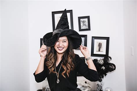 5 Stylish Halloween Costumes For Women Sandyalamode