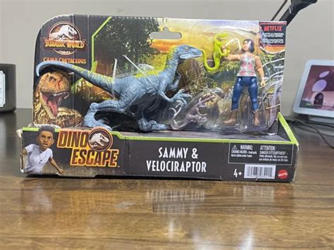 Jurassic World Sammy Velociraptor 2 Pack Camp Cretaceous Dino Escape