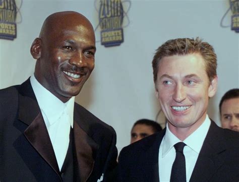 Remember That Time Wayne Gretzky Called Michael Jordan Out For Being