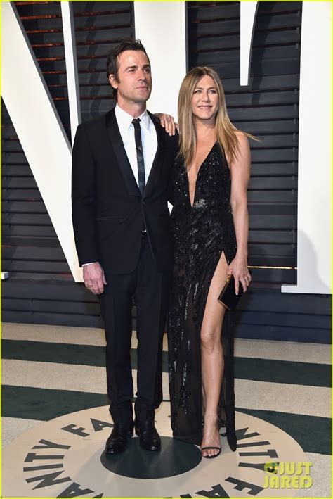 Jennifer Aniston And Justin Theroux Get All Dressed Up For Oscars Night
