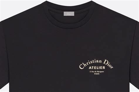 There was a small passage of looks in stone gray cotton that provided the. Dior Homme T-shirt, "christian Dior Atelier" Print, Black ...