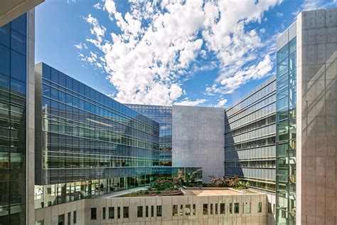 Altman Clinical and Translational Research Institute at UCSD - Latitude 33 Planning & Engineering