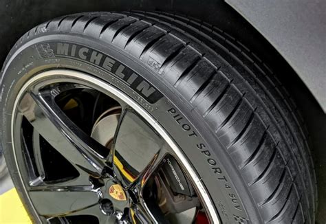 The michelin pilot sport 4 suv tyre, specially made for premium suvs, provides you with excellent handling and a comfortable driving experience. Michelin Pilot Sport 4 SUV completes Pilot Sport family in ...