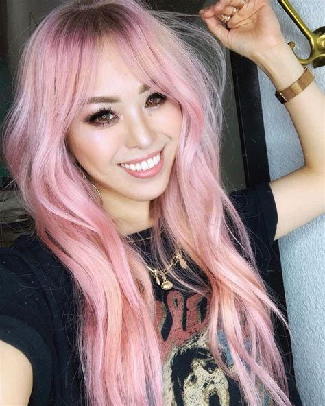 𝒜𝒾𝓀𝒜♡ ⋆ 𝐒𝐞𝐚𝐭𝐭𝐥𝐞 𝐁𝐥𝐨𝐠𝐠𝐞𝐫 ⋆ ブロガー Aikaslovecloset Instagram Pink Hair