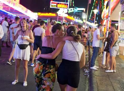 Magaluf British Tourists Found Naked In Public Will Be Fined £500 After Last Summers Sex Video