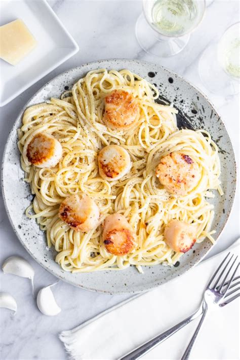 Linguine With Champagne Cream Sauce And Perfectly Seared Scallops So