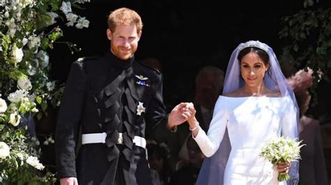 Explosive revelations as meghan and harry accuse the british royal family of failing to protect. Meghan Markle left Prince Harry stunned at their wedding ...