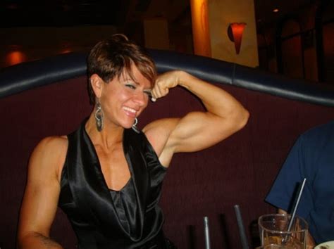 Pumpitup S Female Muscle Alison Moyer Sexy Biceps