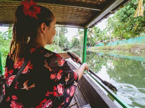 5 Reasons To Explore The Kerala Backwaters By Canoe Wee Gypsy Girl
