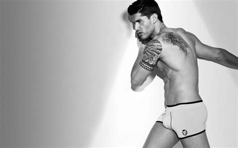 Charlye Madison Wproject Miguel Iglesias Strips Down For HOM Underwear