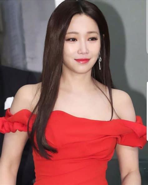 Lee Yoo Rin ♥hide And Seek Lee Yoo Ri Intense Red Dress Figure To The