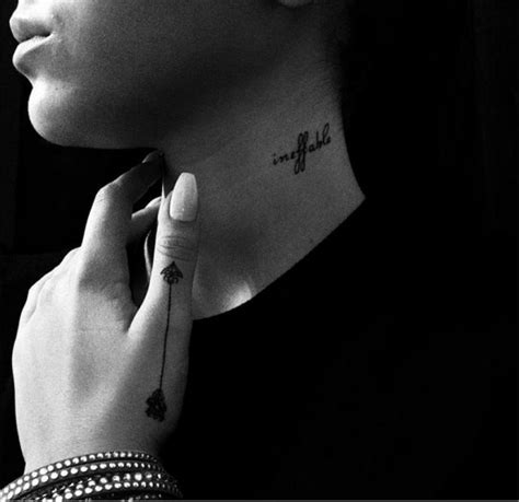 Tatuaje Pe Gât 10 Modele și Idei în Vogă Care Să Te Ajute Să Te Inspiri Foto